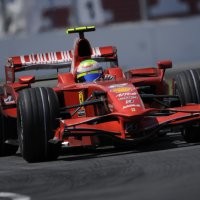 Massa Juara, Ferrari Finis 1-2