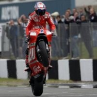 Stoner Juara, Rossi Kedua