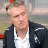 Zizou Rekomendasikan Deschamps