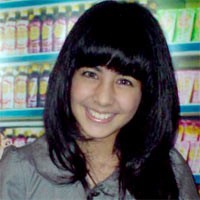 Risty Tagor Berontak di Film BF?