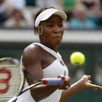 Venus Melenggang Mulus