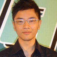 Jonathan Mulia Salah Lidah Saat Ciuman