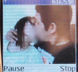 Video Syur Sepasang Mahasiswa Hebohkan Pacitan