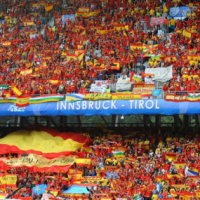 Spanyol Juara, Fans Botak Massal 