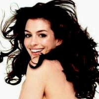 Anne Hathaway Pilih Sushi Sepanjang Masa