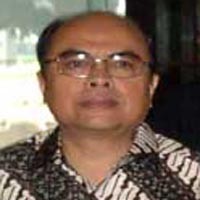 Menteri Pendidikan Minta Sekolah Gunakan Buku Elektronik