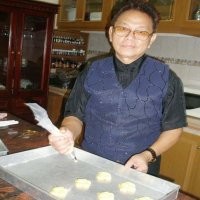 Hadi Tuwendi: Maestro Kue yang Terus Belajar