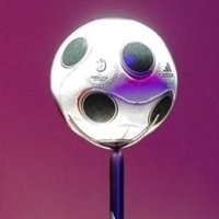 Bola Spesial untuk Partai Final