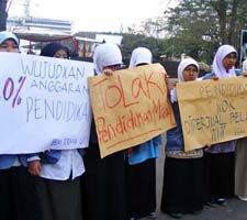Menuntut Anggaran Pendidikan 20%