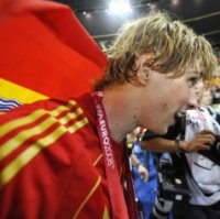 Tiada Villa, Torres Luar Biasa