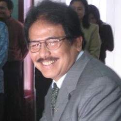 Pelayan SPBU Pertamina Lebih Cantik dari Shell