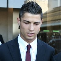 Ronaldo Pergi, Gaet Messi