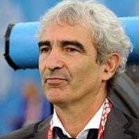 Platini: Demi Prancis Pertahankan Domenech 