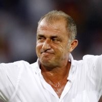 Terim Latih Turki Hingga 2012