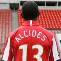 Aku Akan Gantikan Carvalho di Chelsea