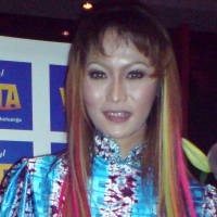 Ngebor di Malaysia, Inul Tampil Sopan