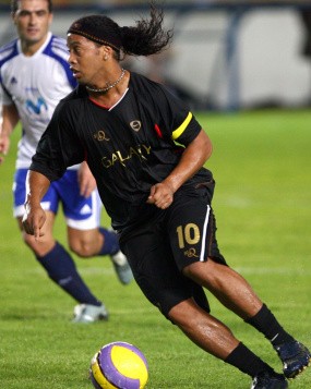 City Masih Berharap Ronaldinho