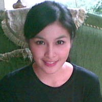 Sandra Dewi Gusur Sophia Latjuba