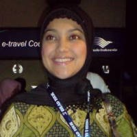 Sarah Azhari Ingin Kembali ke Tanah Suci