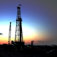 Harga Minyak Tinggi, Keamanan APBN Disangsikan