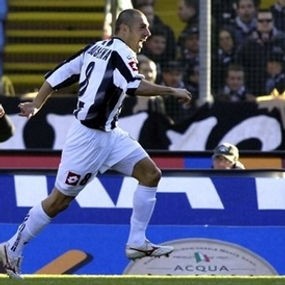 Liverpool Dapatkan Dossena