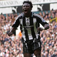 Suka Arsenal, Martins Tunggu Newcastle