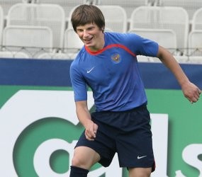 Arsenal Belum Pasti Gaet Arshavin 