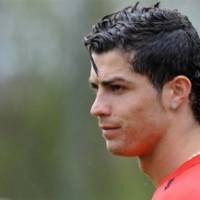 Calderon: Ronaldo Mungkin Bertahan di MU