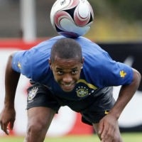 Tak Ada Tawaran buat Robinho