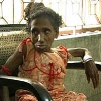 Nenek Tabungkan Koin Hasil Mengemis Selama 44 Tahun