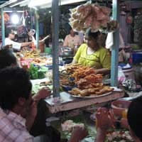 Dari Krisdayanti, Mbok Nom Hingga Melarat