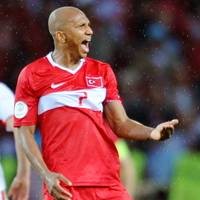 Aurelio Gabung Real Betis