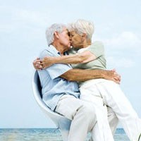 Tak Ada Istilah Terlalu Tua untuk Seks