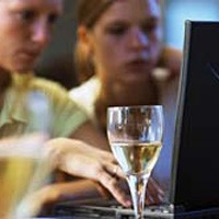 Internet, Biang Kegemukan Pada Remaja