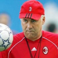 Ancelotti Incar Posisi Pelatih Azzurri
