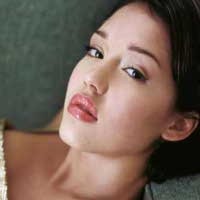 Jessica Alba Jual Foto Bayi Rp 13,6 M