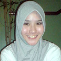 Zaskia Mecca Cuek Ditanya Foto Merokok