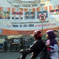 Suara Sutjipto atau Soekarwo Saling Kejar 