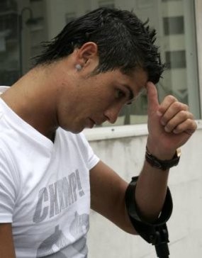 Pele: Hormati Kontrakmu, Ronaldo