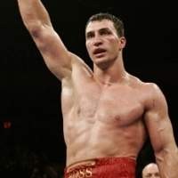 Kanvaskan Thompson, Klitschko Pertahankan Gelar