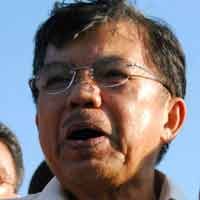 Dinilai Berjasa Soal Perdamaian, Kalla Diganjar Honoris Causa 