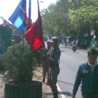 Penertiban Atribut Balon Malah Jadi Pembersihan Bendera Parpol