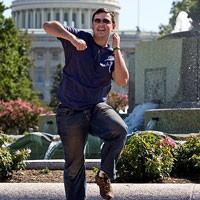 Joget Nggak Karuan Jadi Hits di Internet