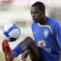 Schuster Tak Ingin Kehilangan Robinho