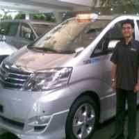 DPRD DKI: Taksi Alphard Bikin Tambah Macet