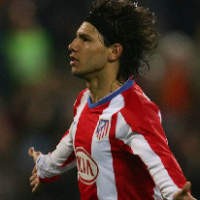 Aguero Tak Sedang Menuju Inggris