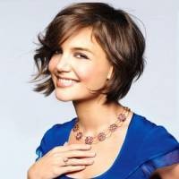 Katie Holmes Kembali ke Layar Kaca
