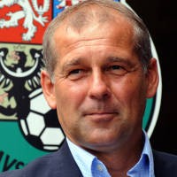 Republik Ceko di Tangan Rada