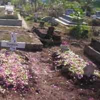 Kuburan Terpidana Mati Jadi Tontonan Warga