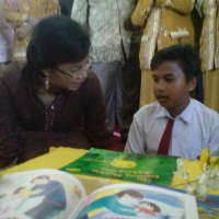Sri Mulyani Motivasi Murid SD Jadi Pejabat